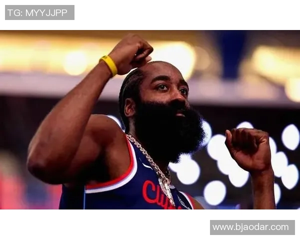 热搜榜第一！哈登因一举动刷屏全网